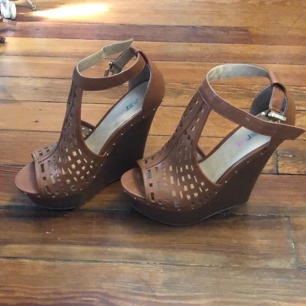 Slightly worn, well kept Just Fab wedges.